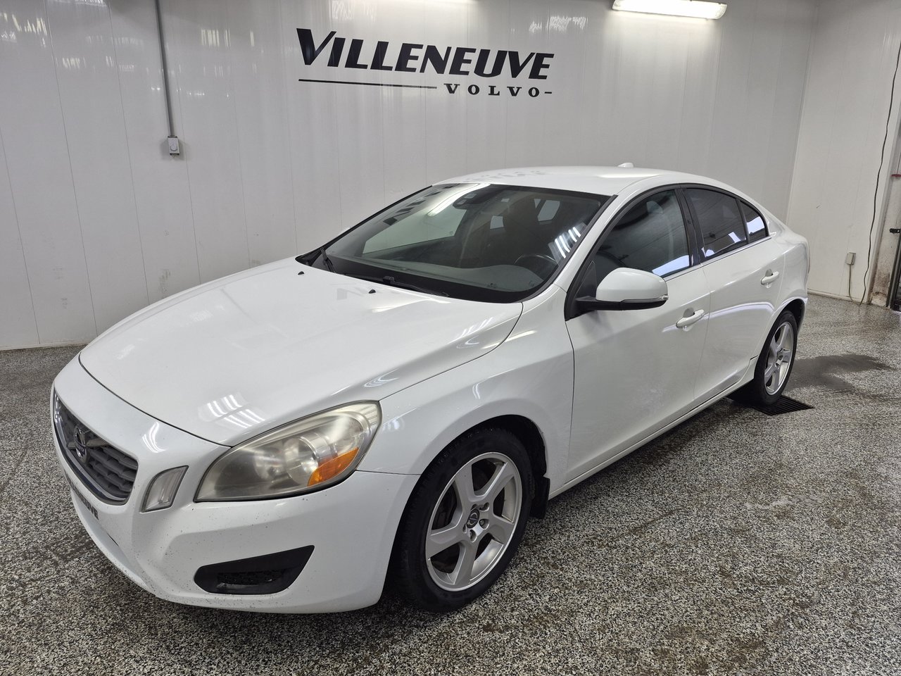 2012 Volvo S60 T5 LEVEL I-0