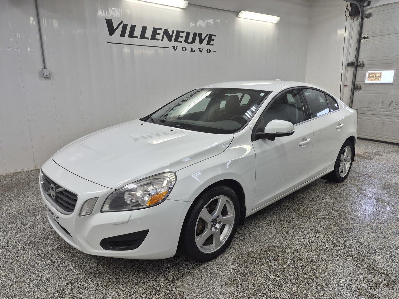 2012 Volvo S60 T5 LEVEL I-0