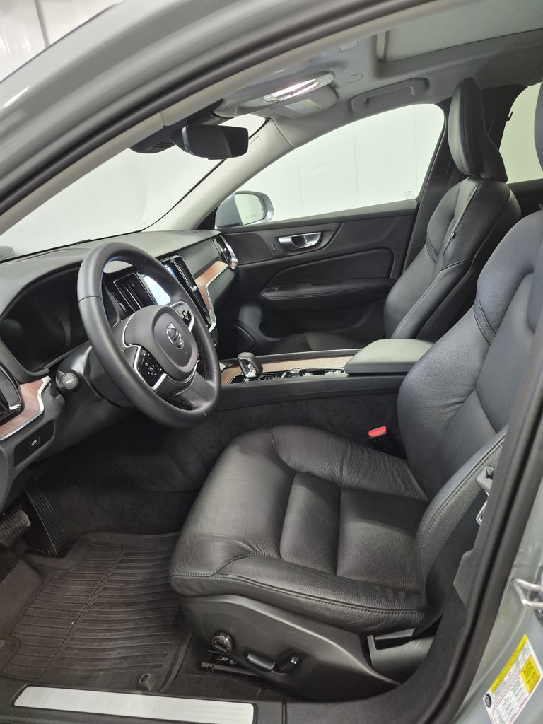 2025 Volvo V60 CROSS COUNTRY PLUS-6