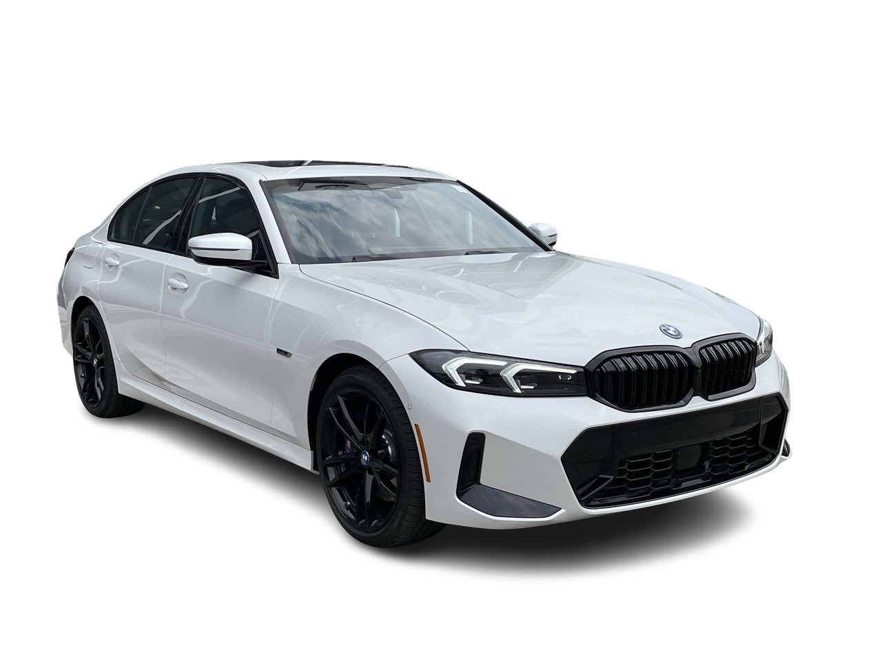 New 2023 Mineral White Metallic BMW 330e xDrive NA image 15