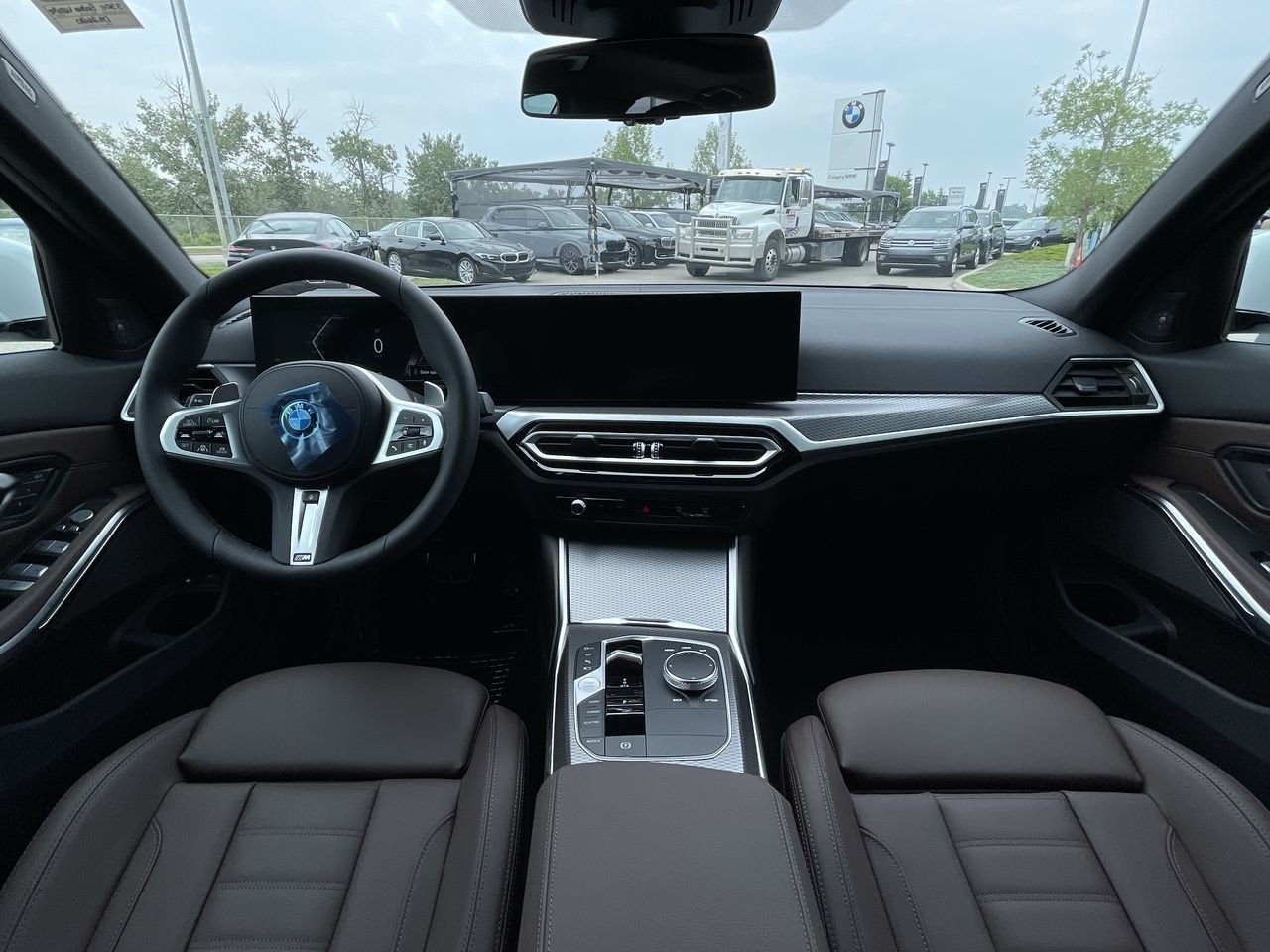 New 2023 Mineral White Metallic BMW 330e xDrive NA image 26