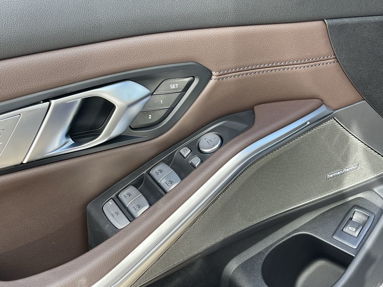 New 2023 Tanzanite Blue Metallic BMW 330i xDrive NA image 23