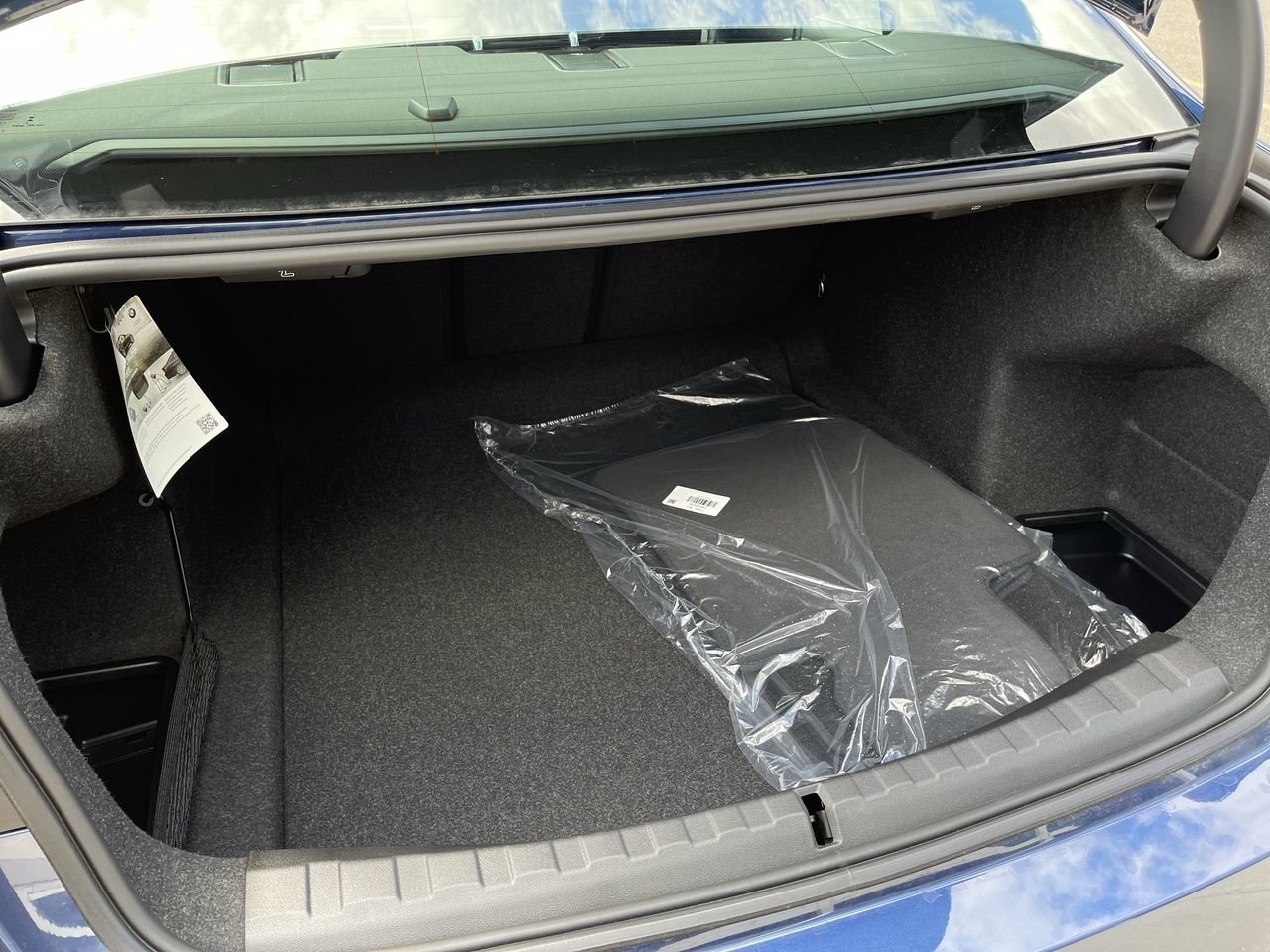 New 2023 Phytonic Blue Metallic BMW 330i xDrive NA image 19