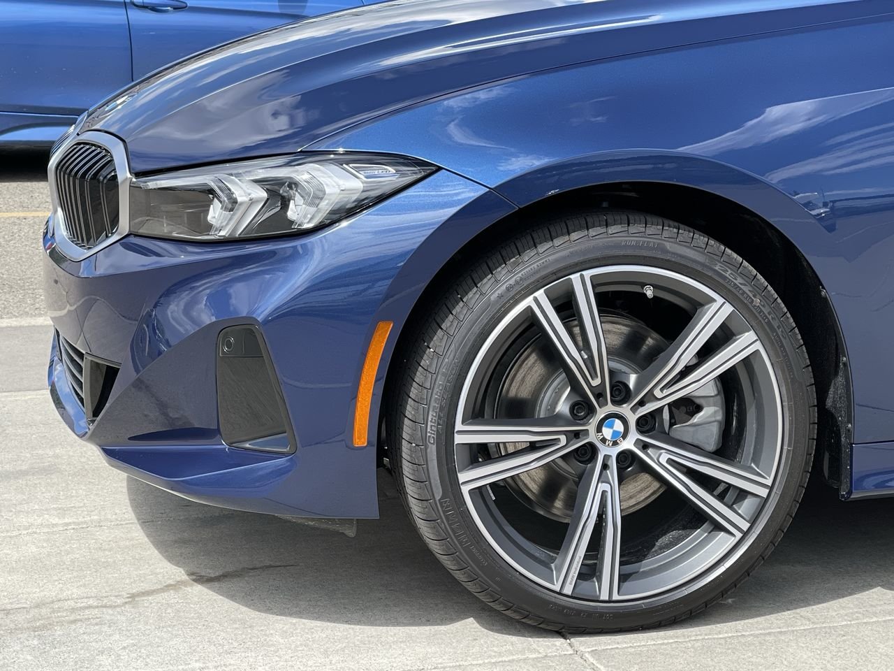 New 2023 Phytonic Blue Metallic BMW 330i xDrive NA image 18