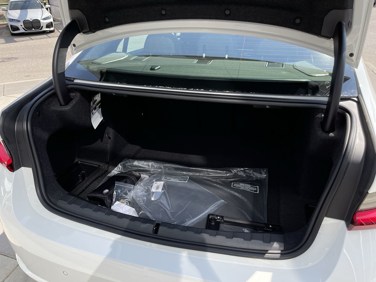 New 2023 Alpine White BMW 330i xDrive NA image 19