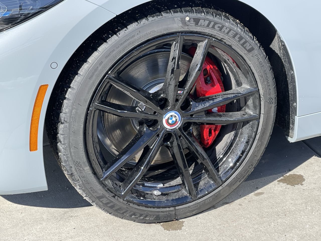 New 2023 Brooklyn Grey Metallic BMW M440i xDrive image 18