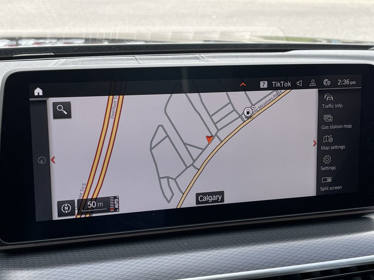 New 2023 Black Sapphire Metallic BMW 540i xDrive image 26