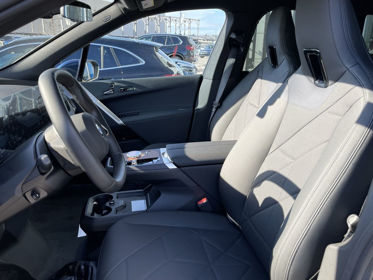 New 2023 Phytonic Blue Metallic BMW M60 image 19