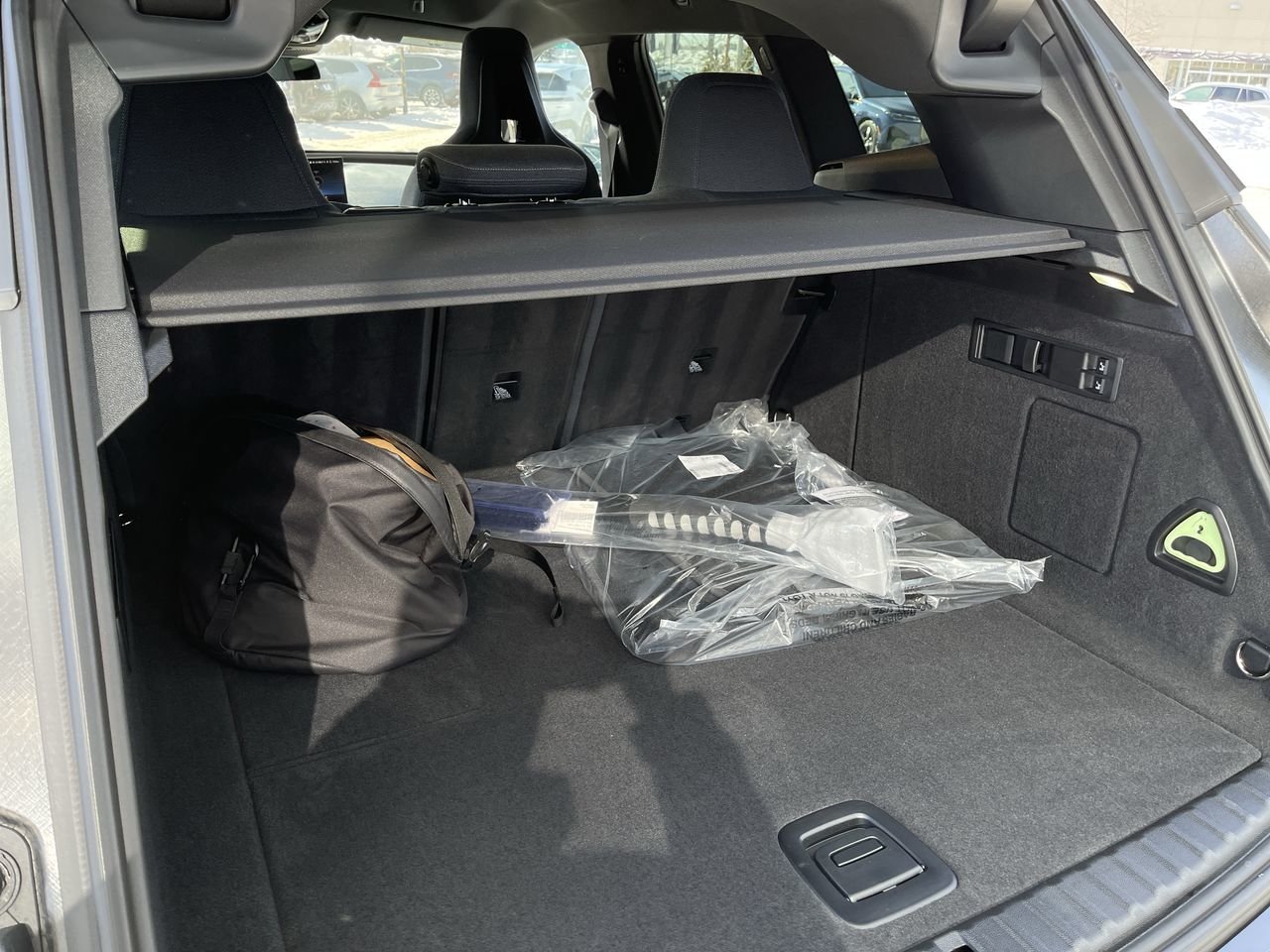 New 2023 Dark Graphite Metallic BMW XDrive40 image 32