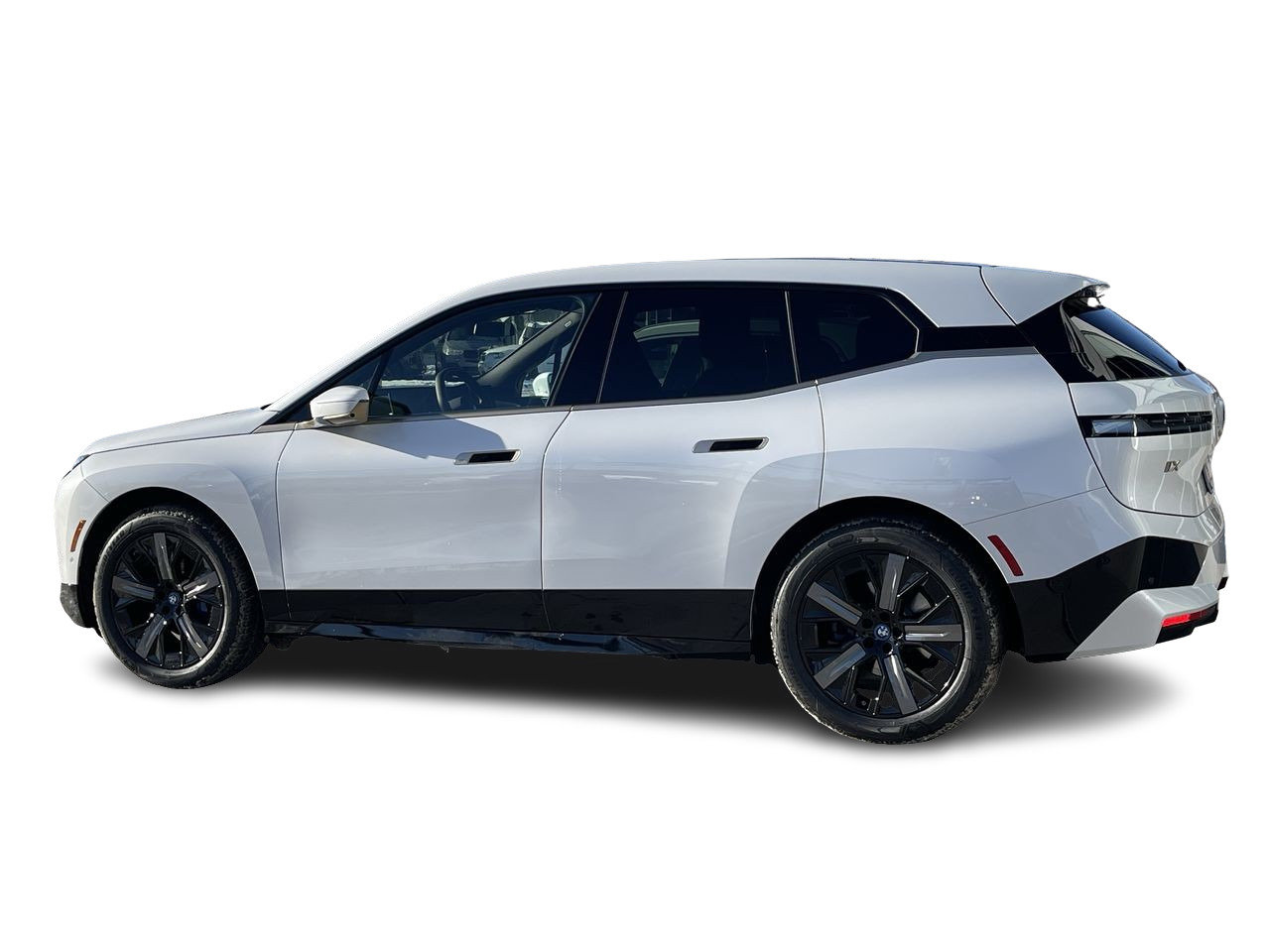 New 2023 Mineral White Metallic BMW XDrive40 image 6