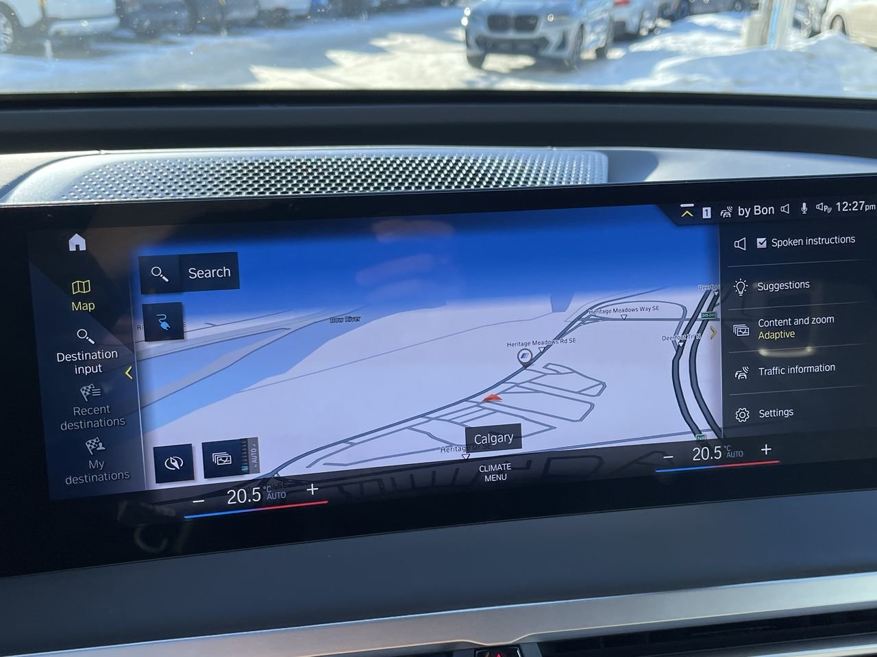 New 2023 Mineral White Metallic BMW XDrive40 image 26