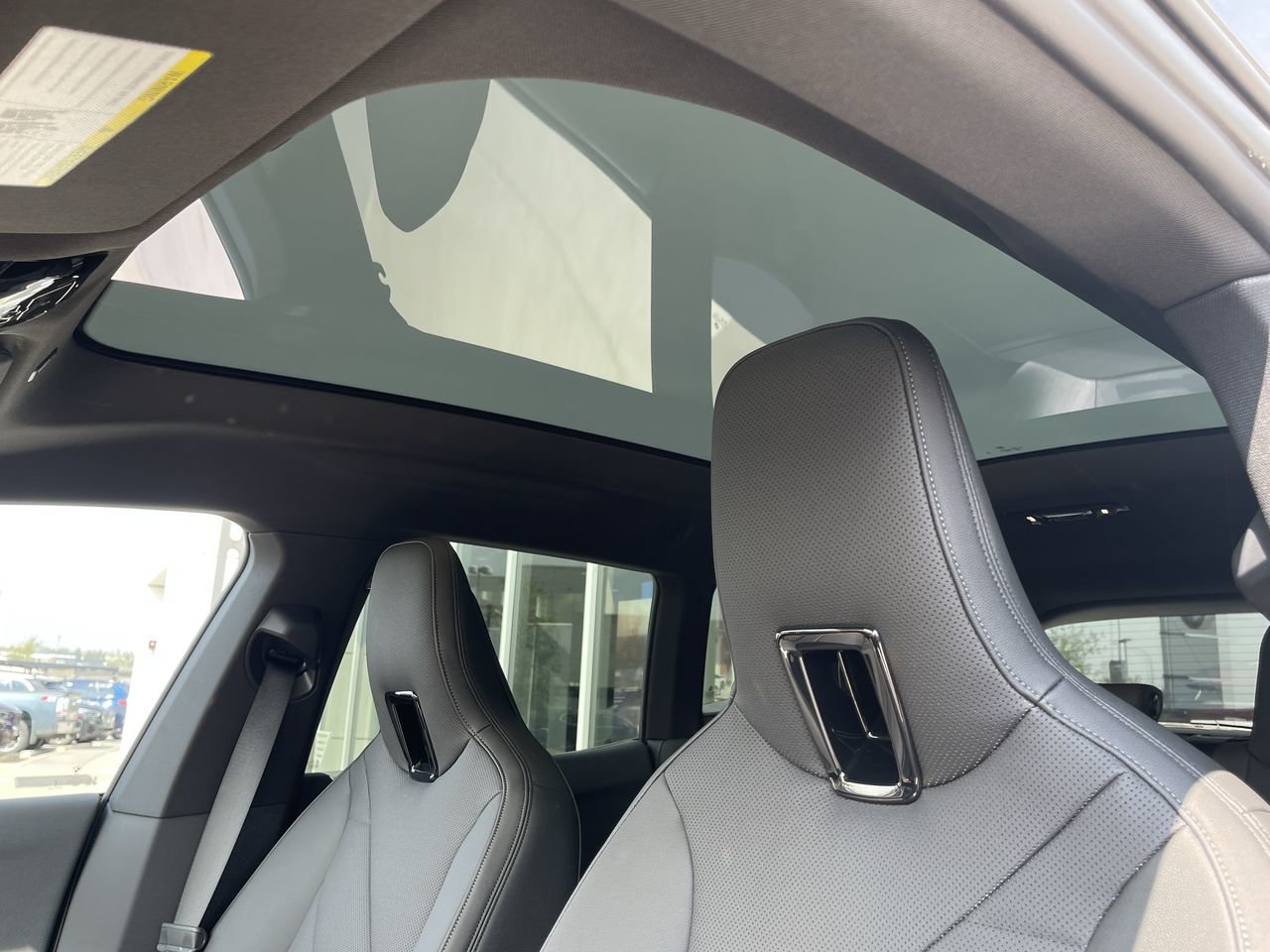 New 2024 Storm Bay Metallic BMW XDrive50 image 30