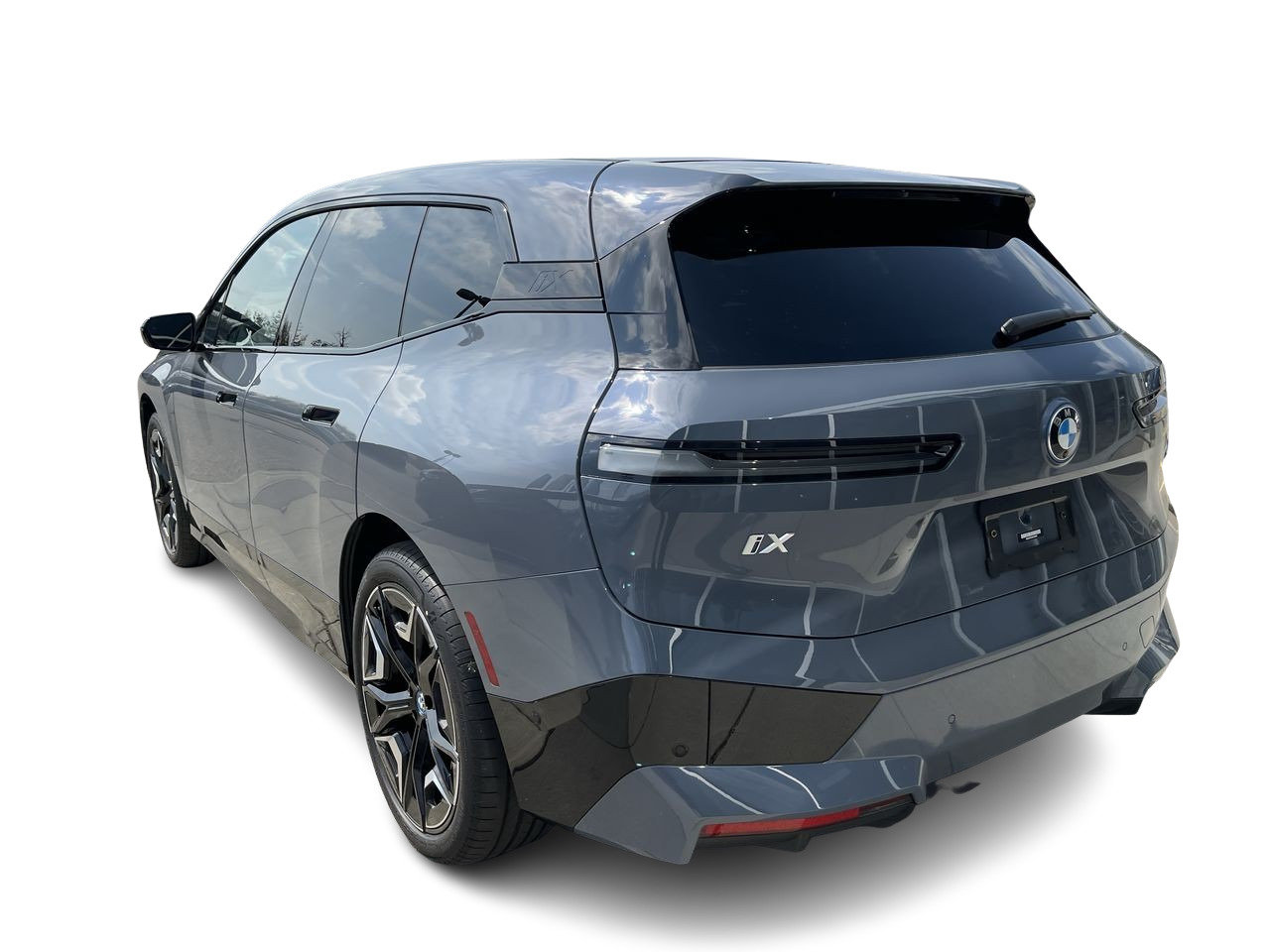 New 2024 Storm Bay Metallic BMW XDrive50 image 8