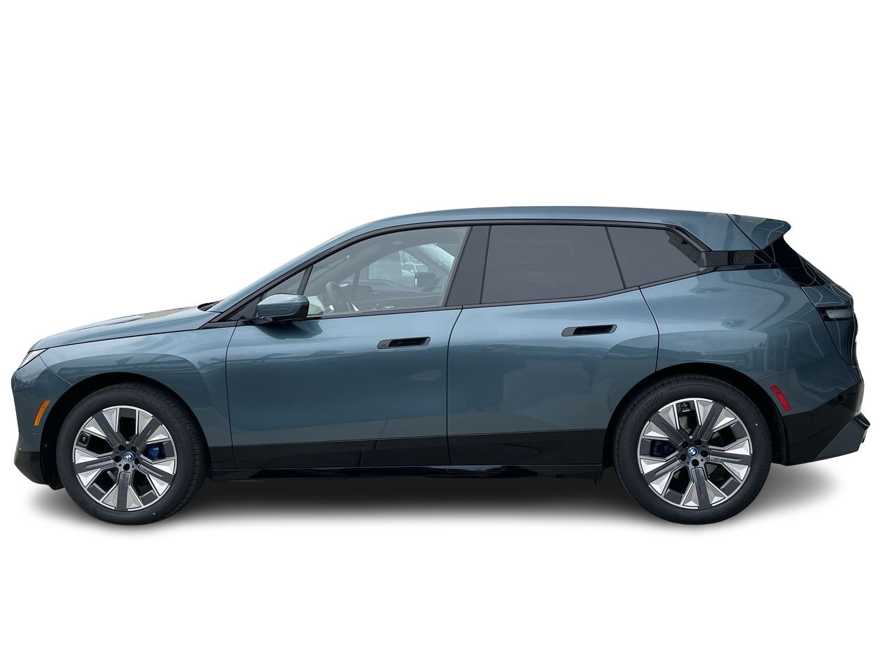 New 2024 Blue Ridge Mountain Metallic BMW XDrive50 image 5