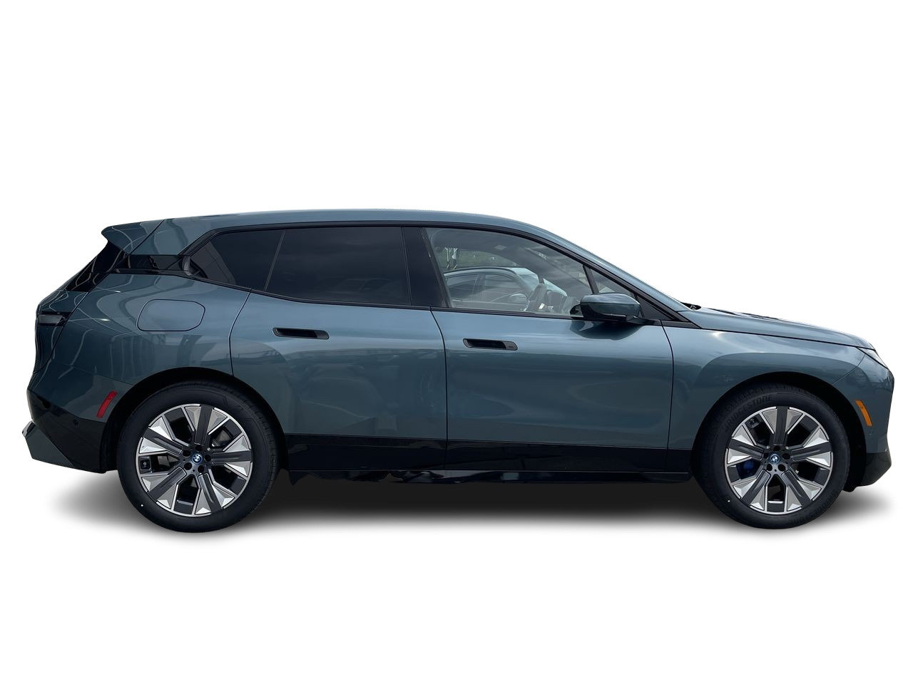 New 2024 Blue Ridge Mountain Metallic BMW XDrive50 image 12