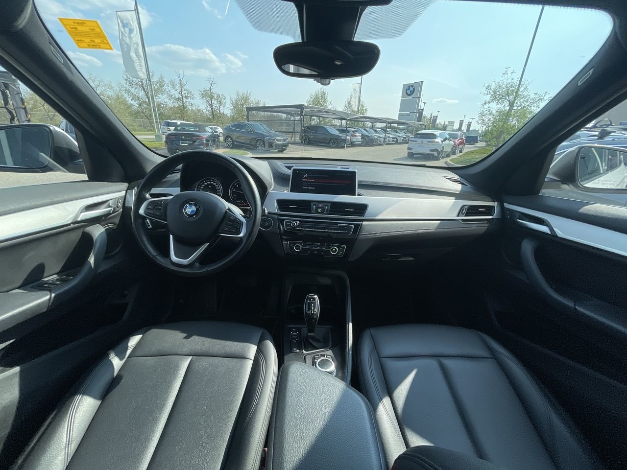 Used 2021 White BMW XDrive28i image 29