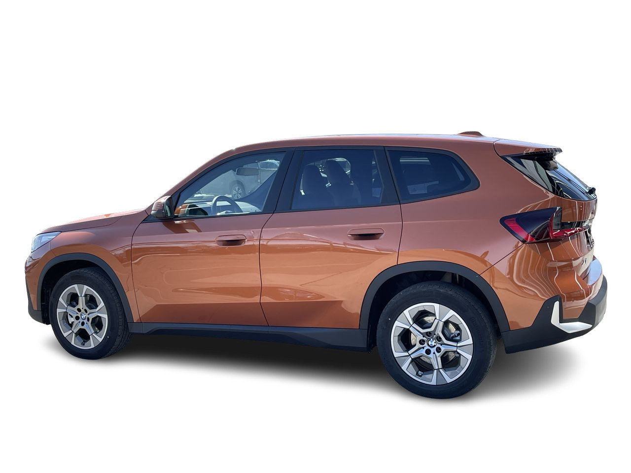 New 2023 Utah Orange Metallic BMW XDrive28i image 6