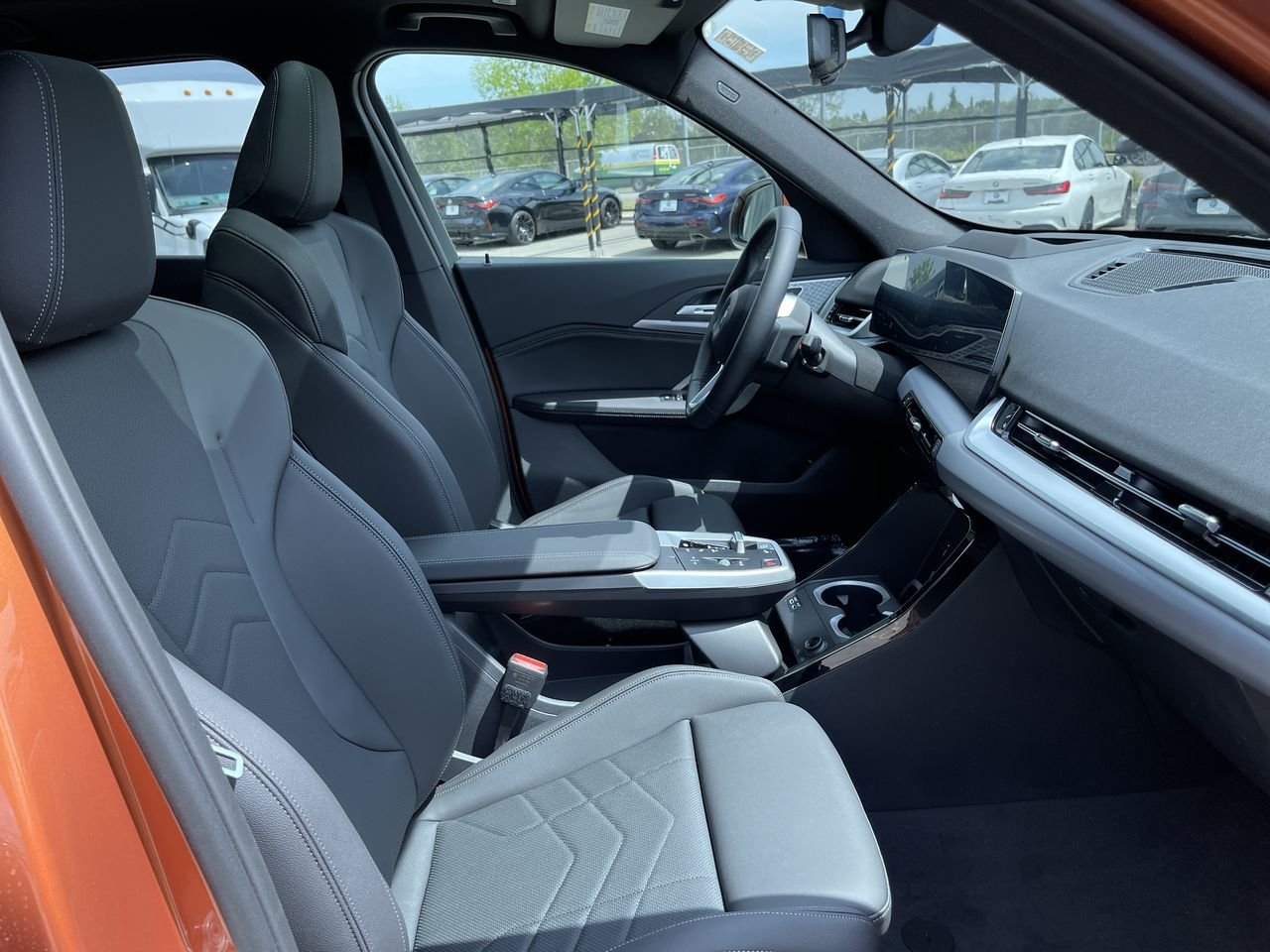 New 2023 Utah Orange Metallic BMW XDrive28i image 34