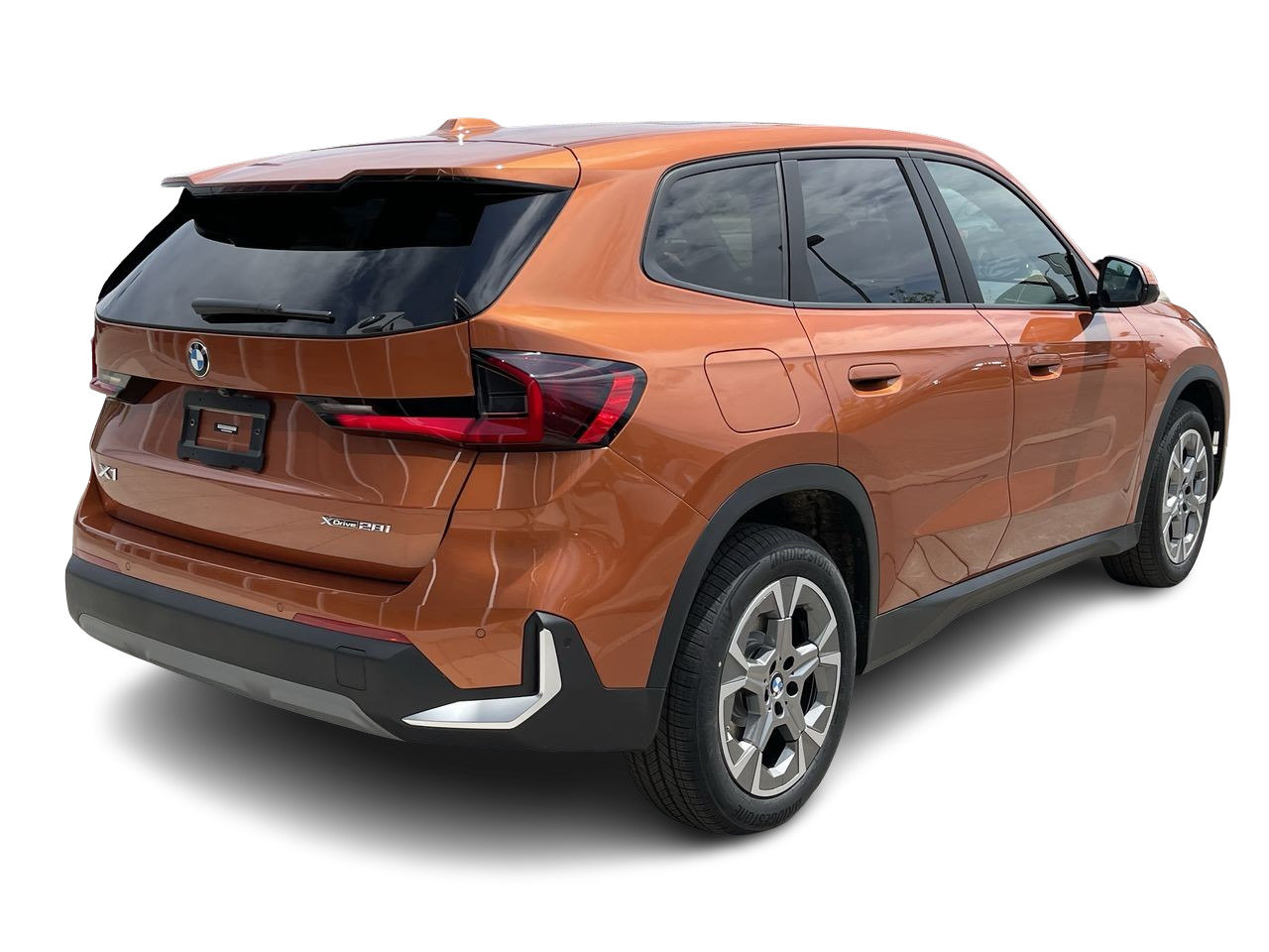 New 2023 Utah Orange Metallic BMW XDrive28i image 10