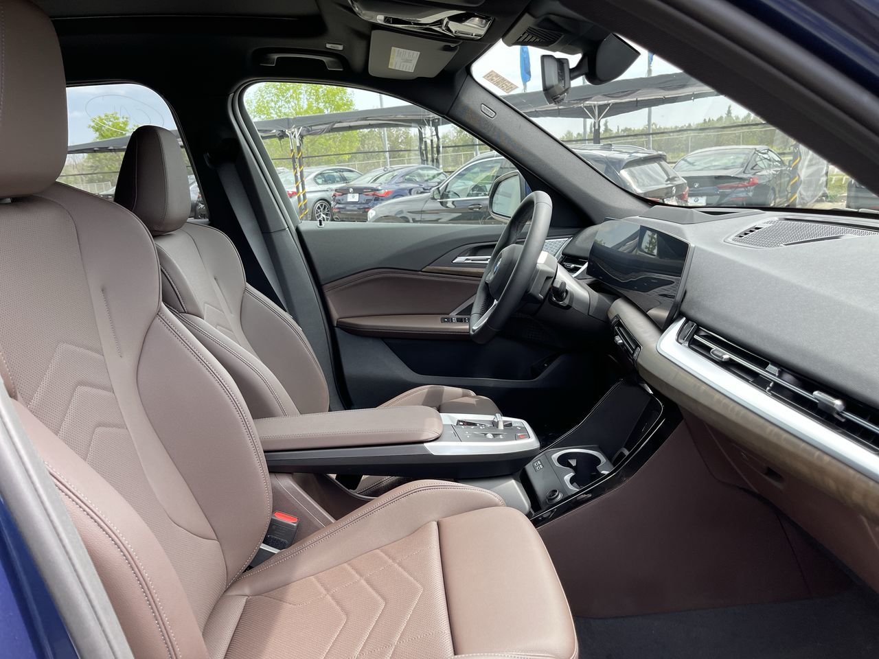 New 2023 Phytonic Blue Metallic BMW XDrive28i image 29