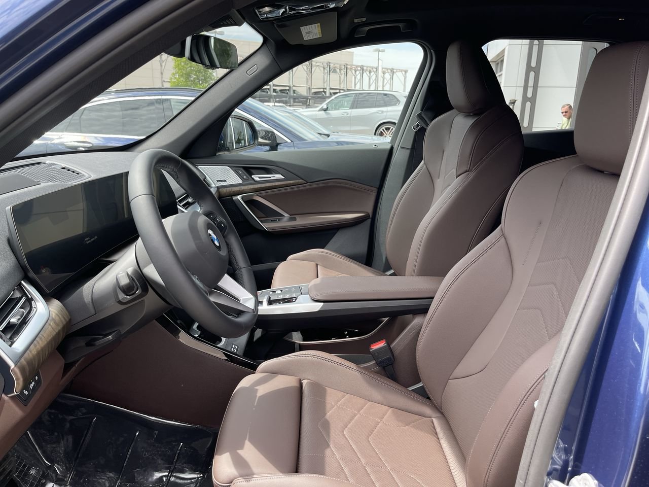New 2023 Phytonic Blue Metallic BMW XDrive28i image 21