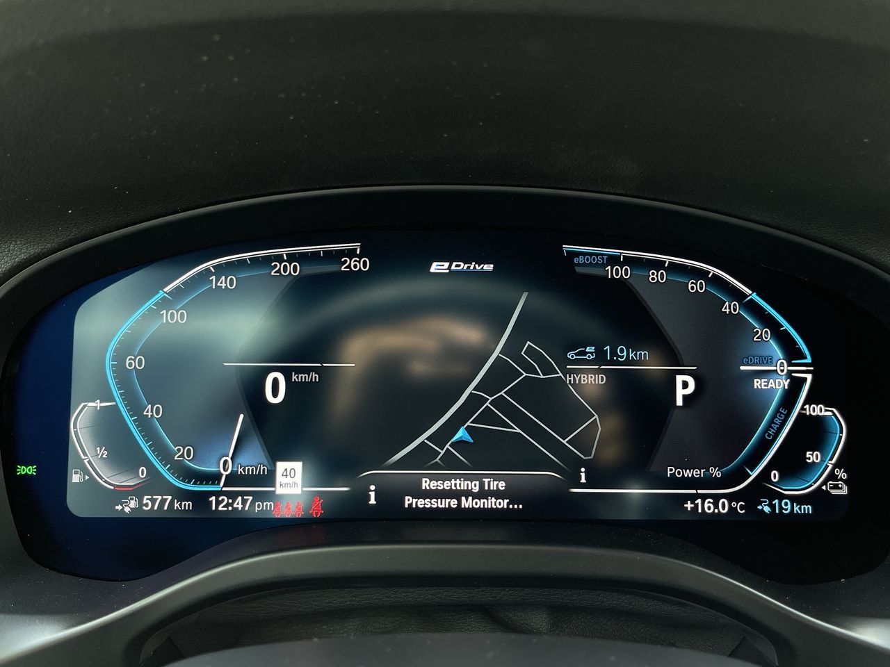 New 2023 Alpine White BMW XDrive30e image 24