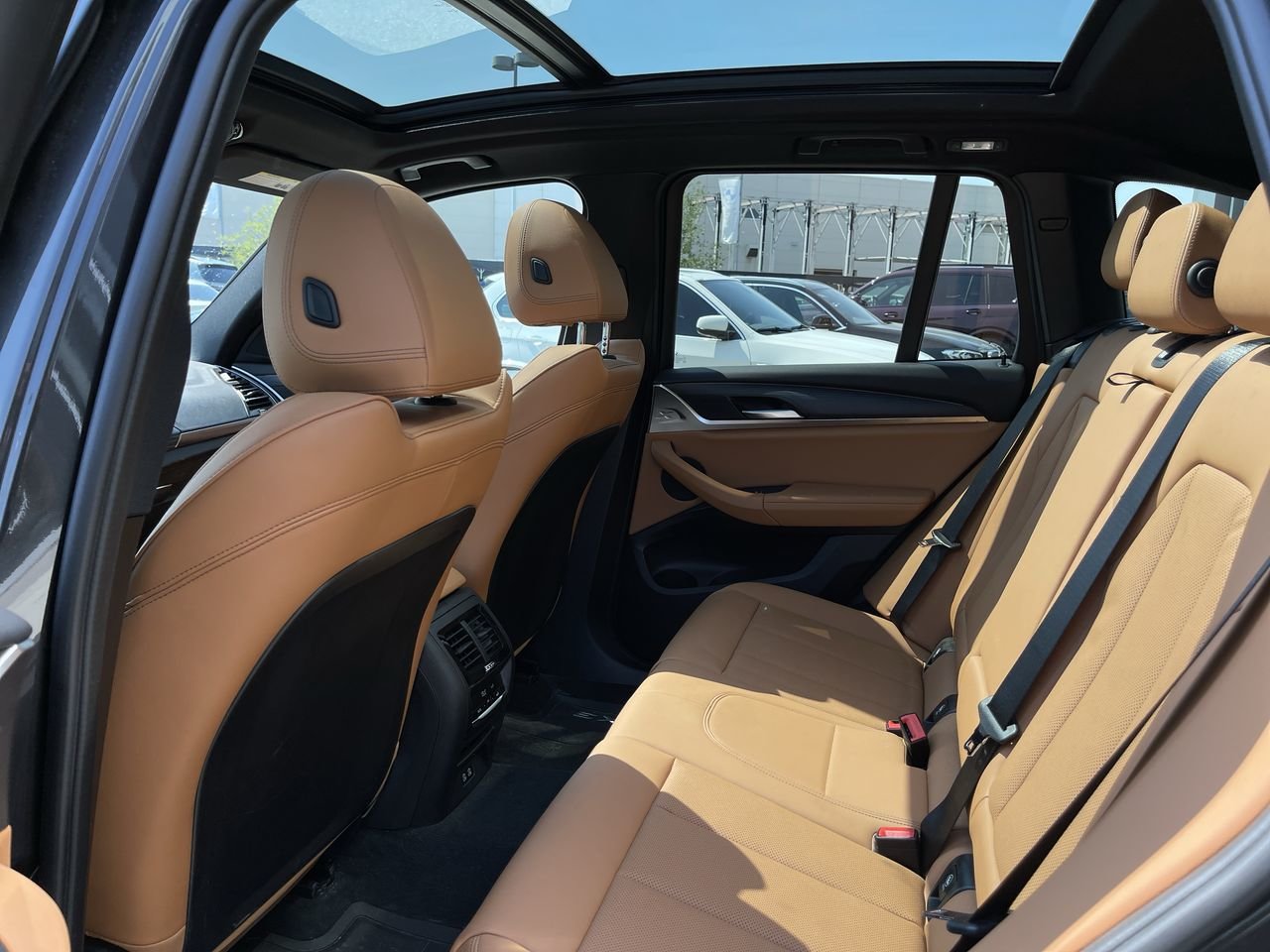 Certified Used 2022 Dark Graphite Metallic BMW XDrive30i image 31