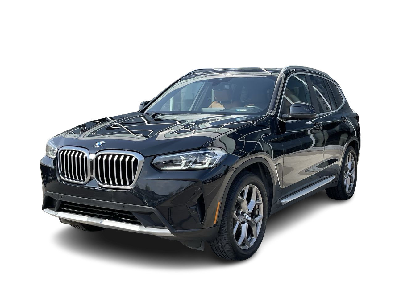 Certified Used 2022 Black Sapphire Metallic BMW XDrive30i image 2