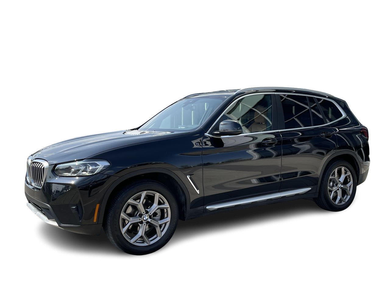Certified Used 2022 Black Sapphire Metallic BMW XDrive30i image 3