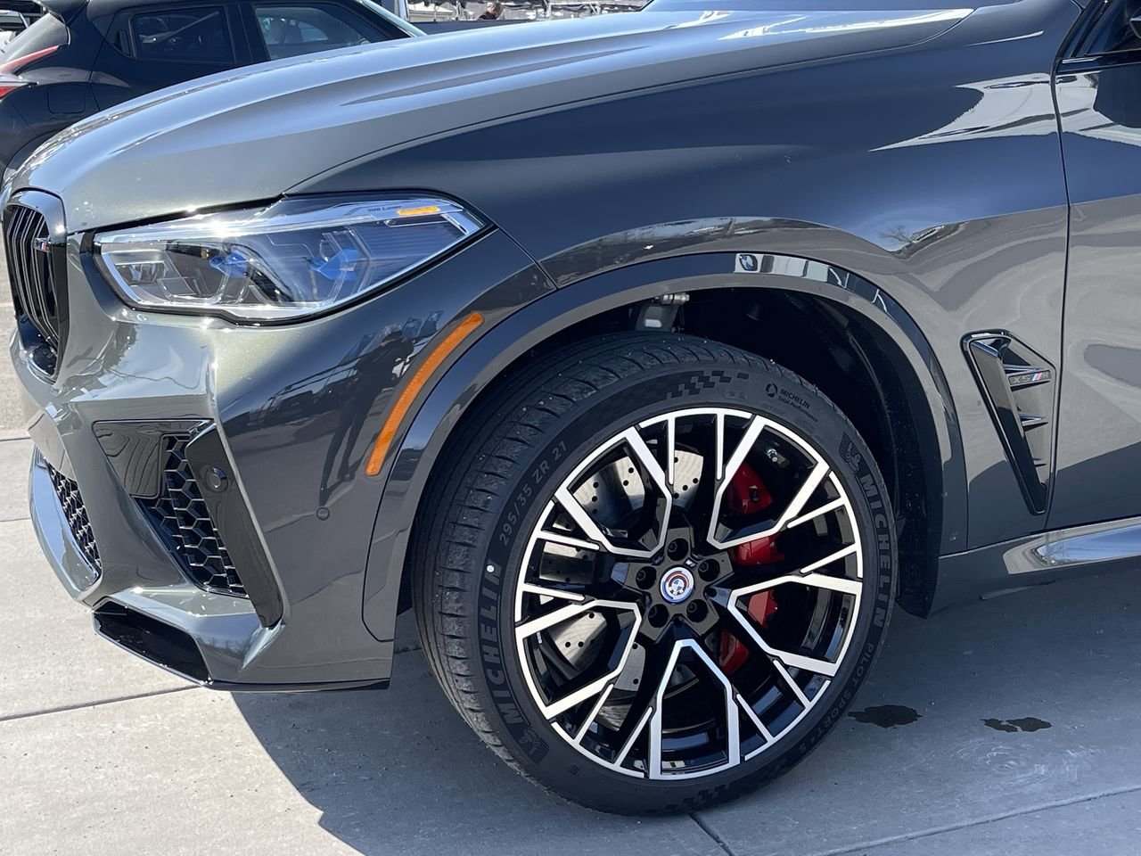 New 2023 Dravit Grey Metallic BMW X5 M Competition image 18