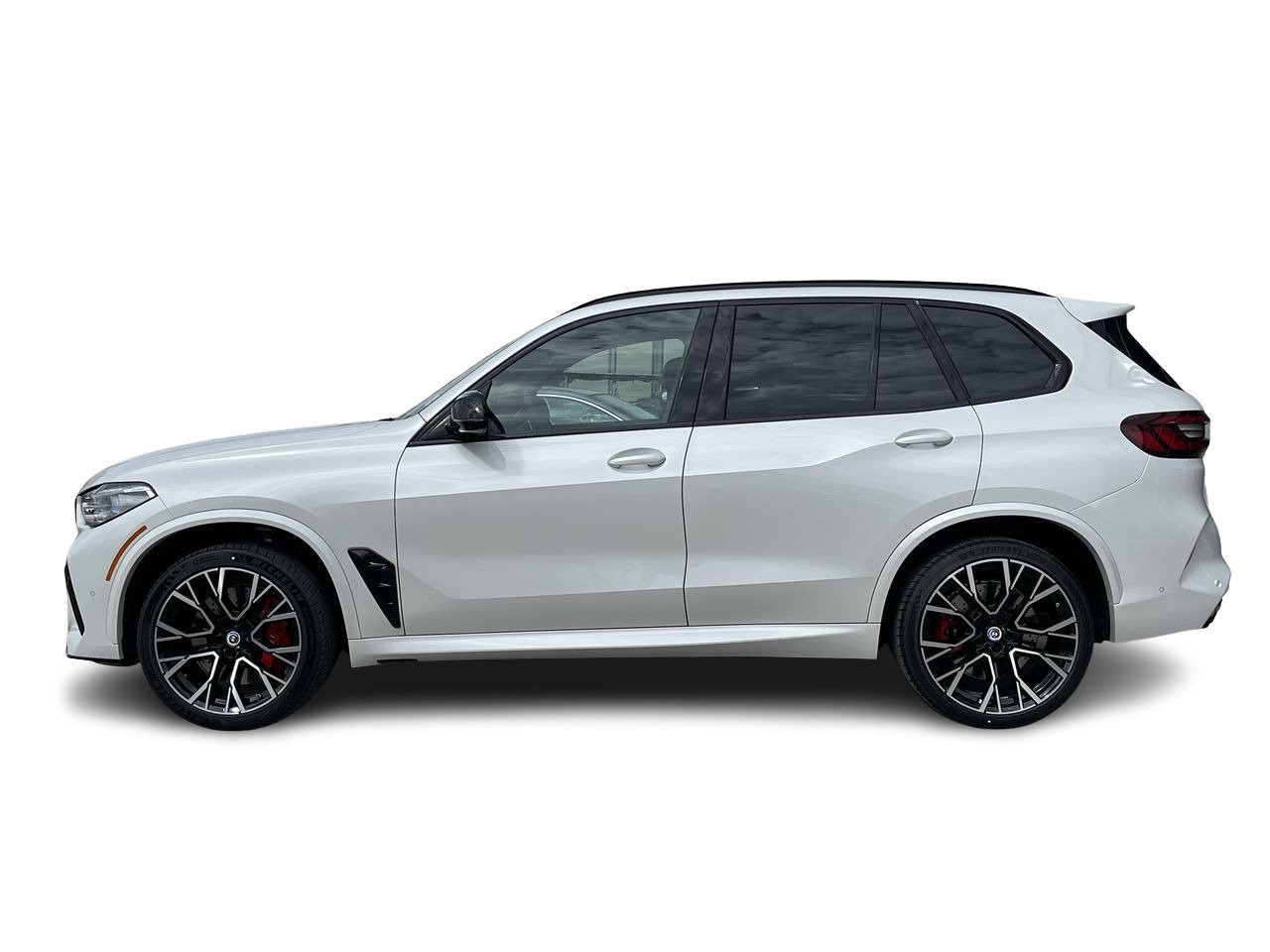 New 2023 Mineral White Metallic BMW X5 M Competition image 5
