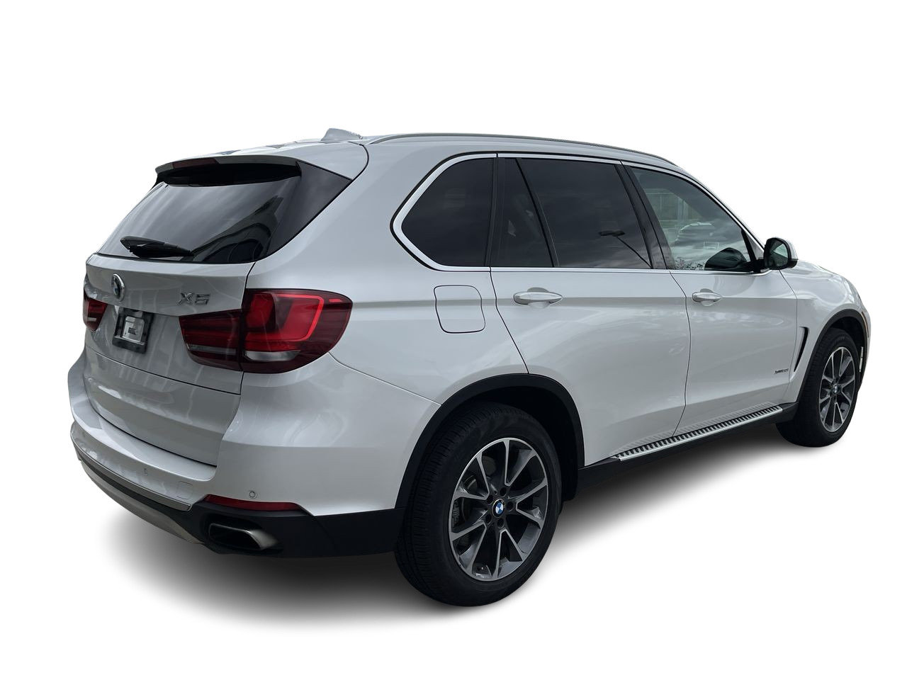 Used 2014 Mineral White Metallic BMW XDrive50i image 11