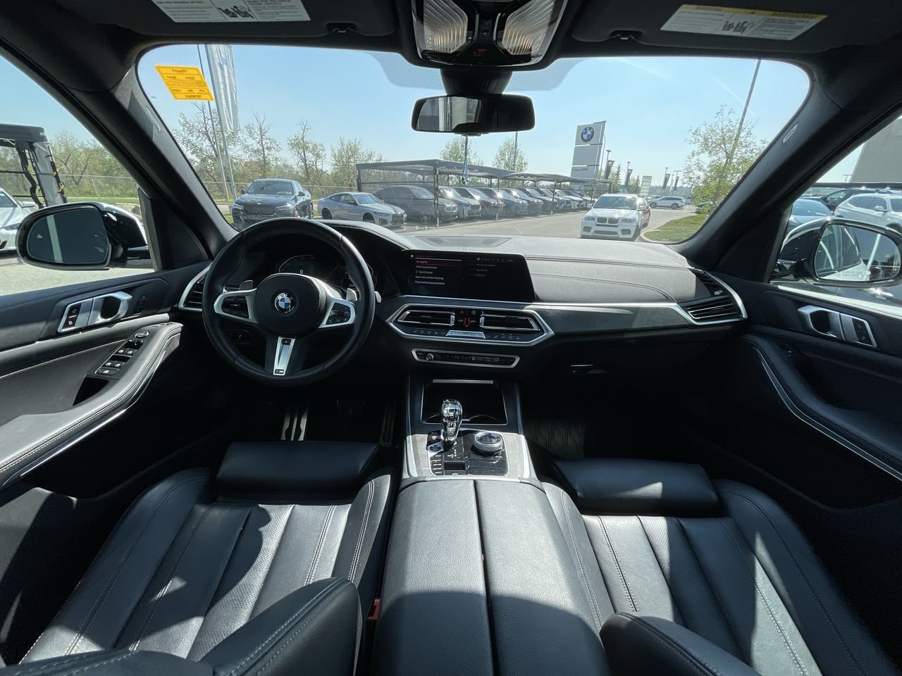 Used 2020 Mineral White Metallic BMW XDrive40i image 28