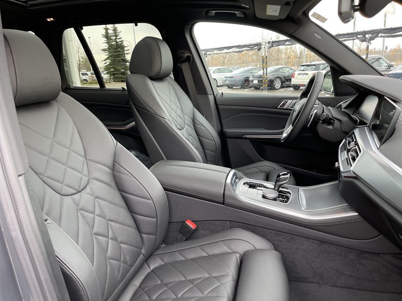 New 2023 Dravit Grey Metallic BMW XDrive40i image 34