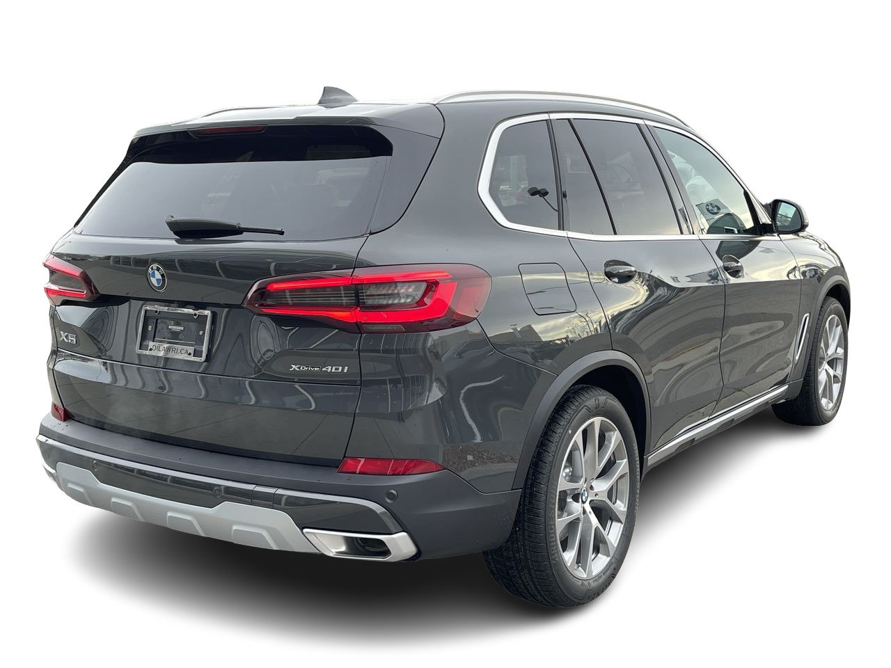 New 2023 Dravit Grey Metallic BMW XDrive40i image 10
