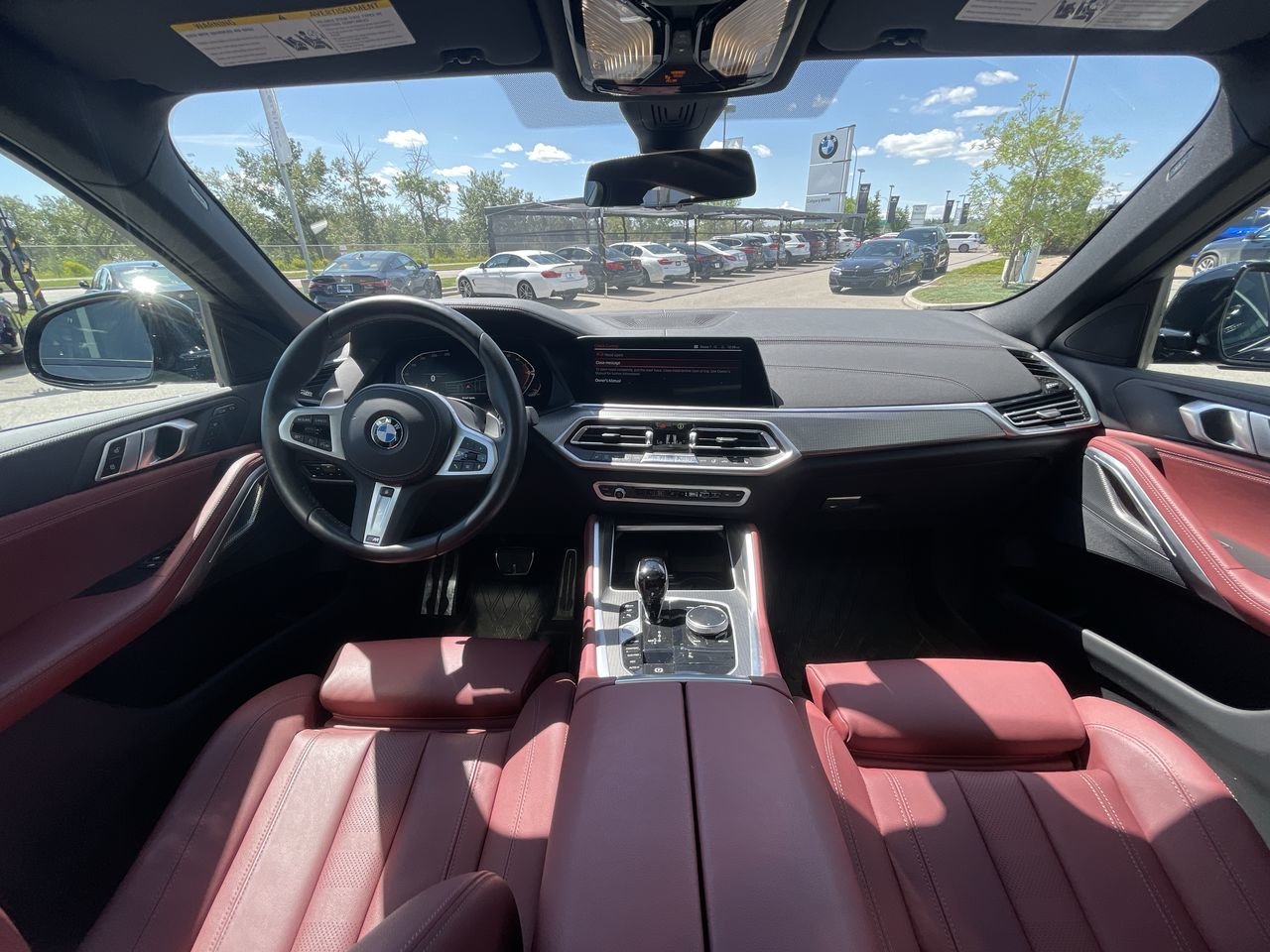 Certified Used 2022 Black Sapphire Metallic BMW XDrive40i image 29