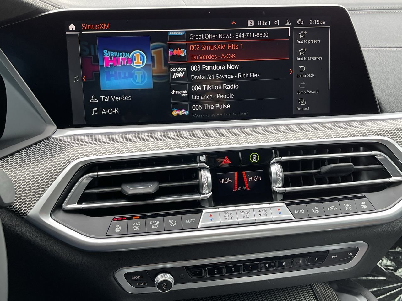 New 2023 Mineral White Metallic BMW XDrive40i image 25