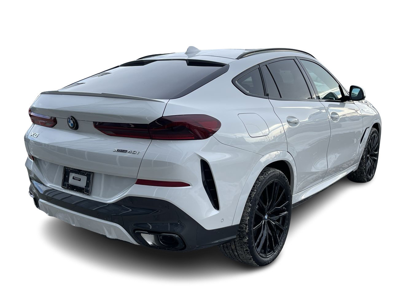 New 2023 Mineral White Metallic BMW XDrive40i image 10