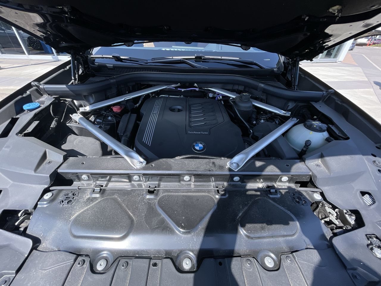 New 2023 Black Sapphire Metallic BMW XDrive40i image 20