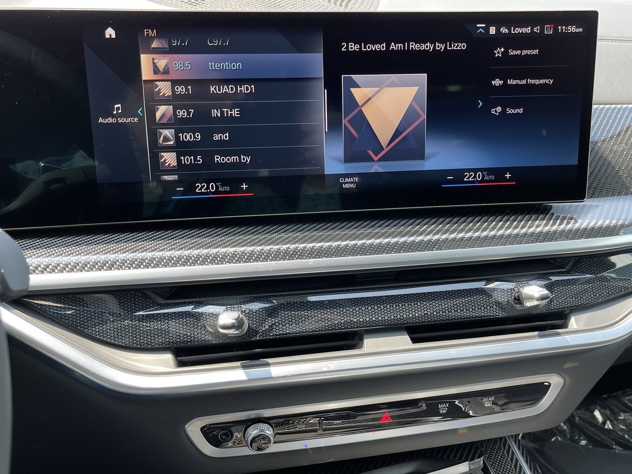 New 2024 Skyscraper Grey Metallic BMW XDrive40i image 25