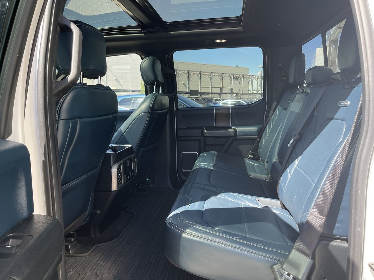 Used 2018 White Ford Limited image 31