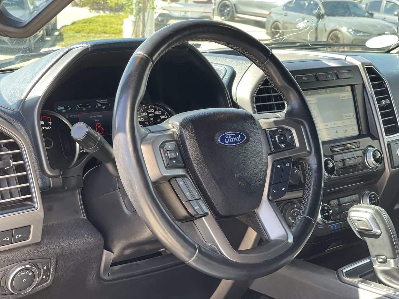 Used 2018 White Ford Limited image 22