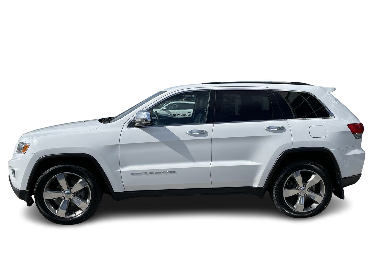 Used 2015 White Jeep Limited image 4