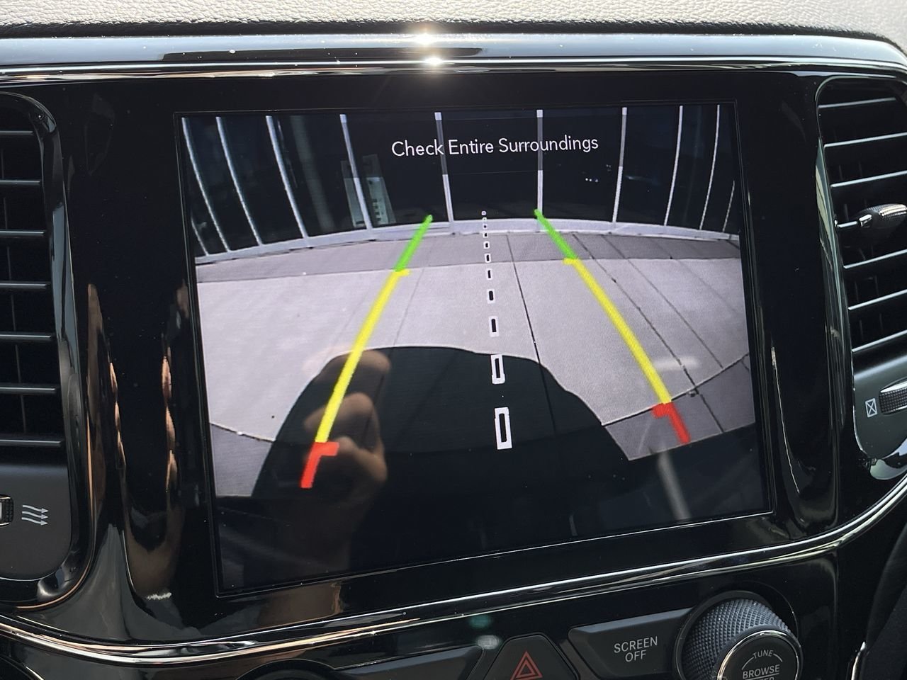 Used 2021 Sting-Grey Jeep Altitude image 25