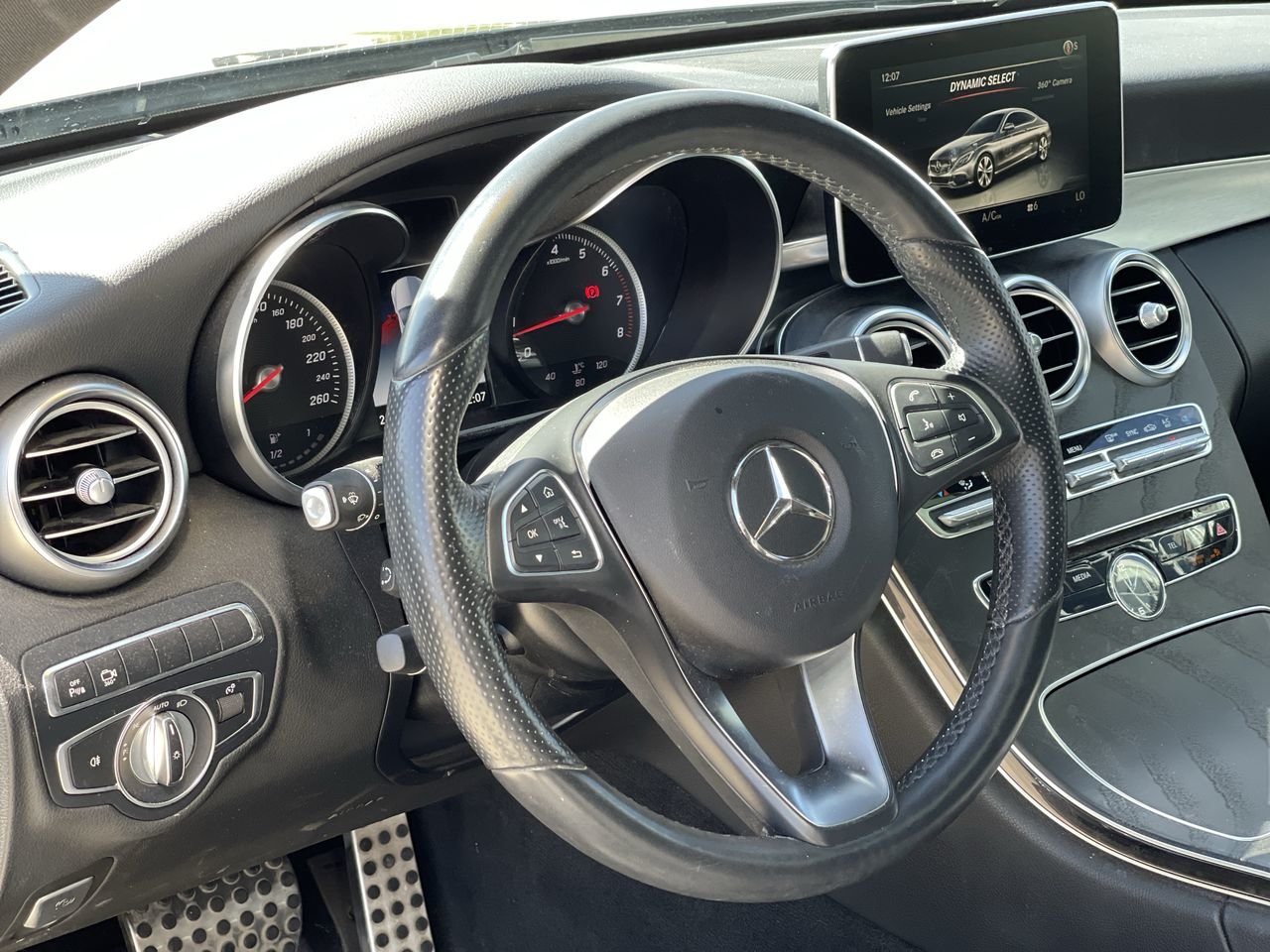 Used 2018 Silver Mercedes-Benz C 300 image 22