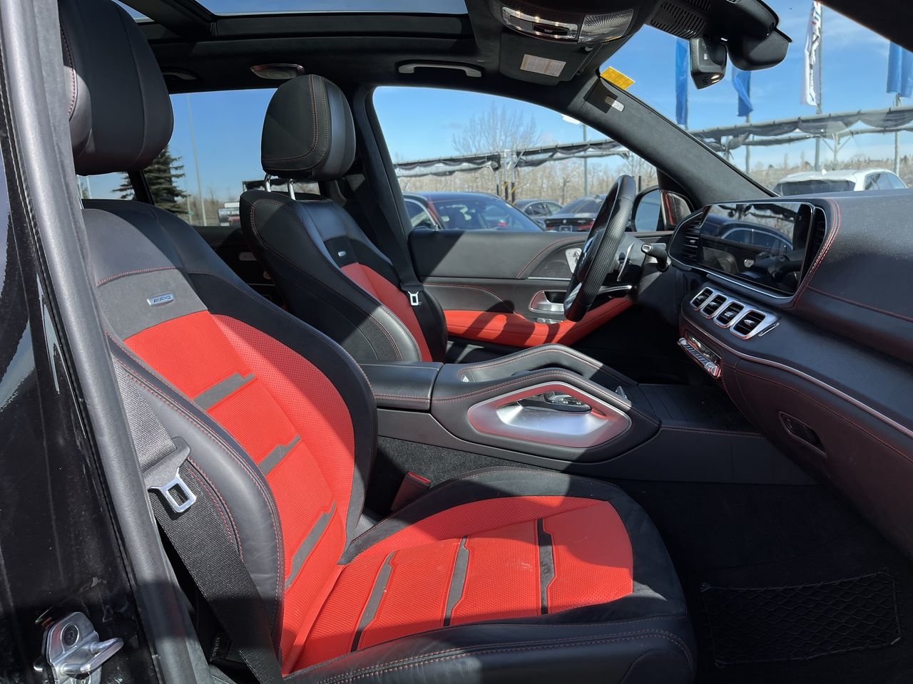 Used 2021 Black Mercedes-Benz AMG GLE 63 S image 32