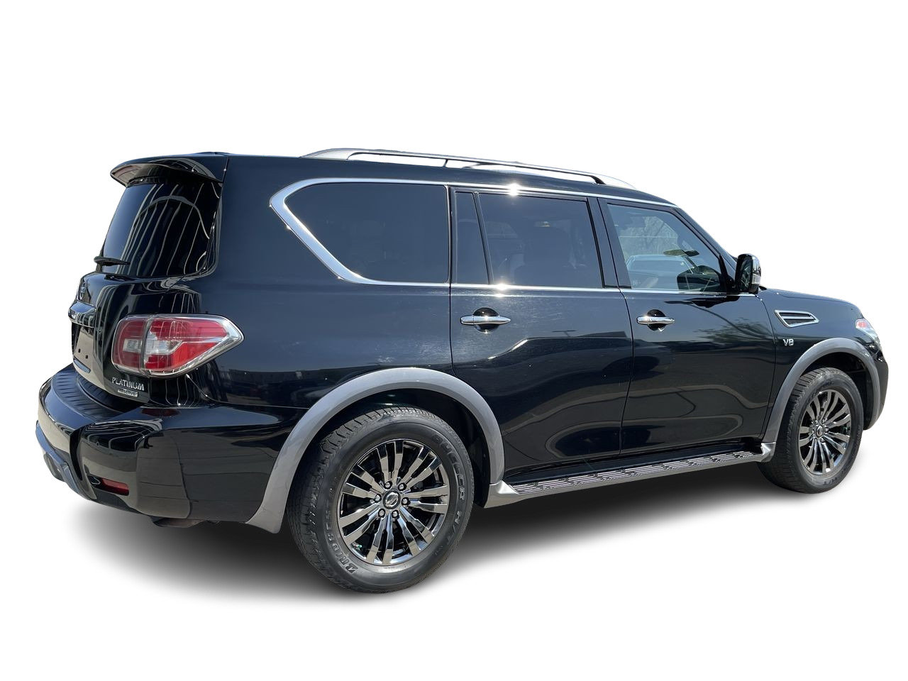 Used 2018 Black Nissan Platinum image 11