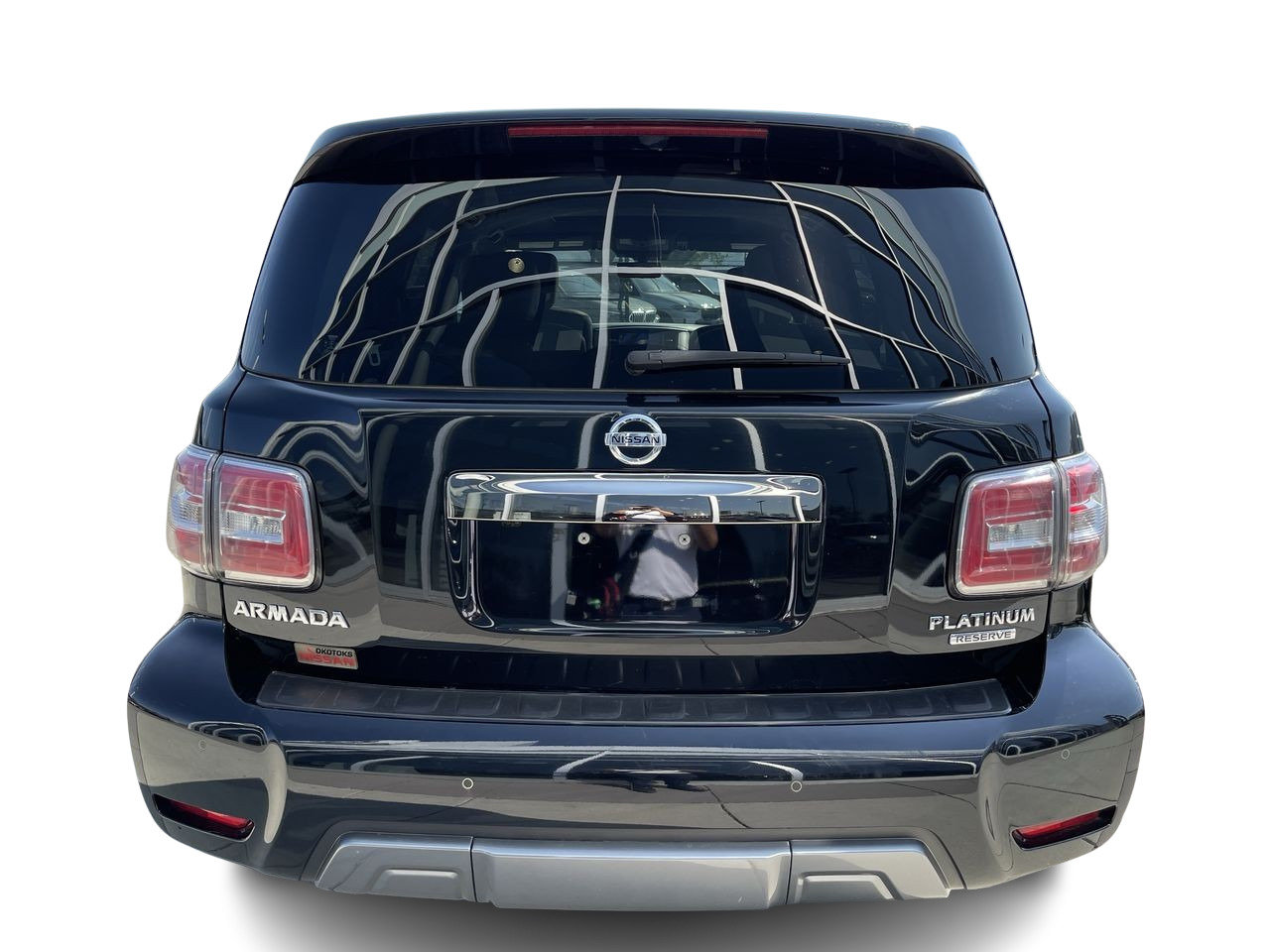 Used 2018 Black Nissan Platinum image 8