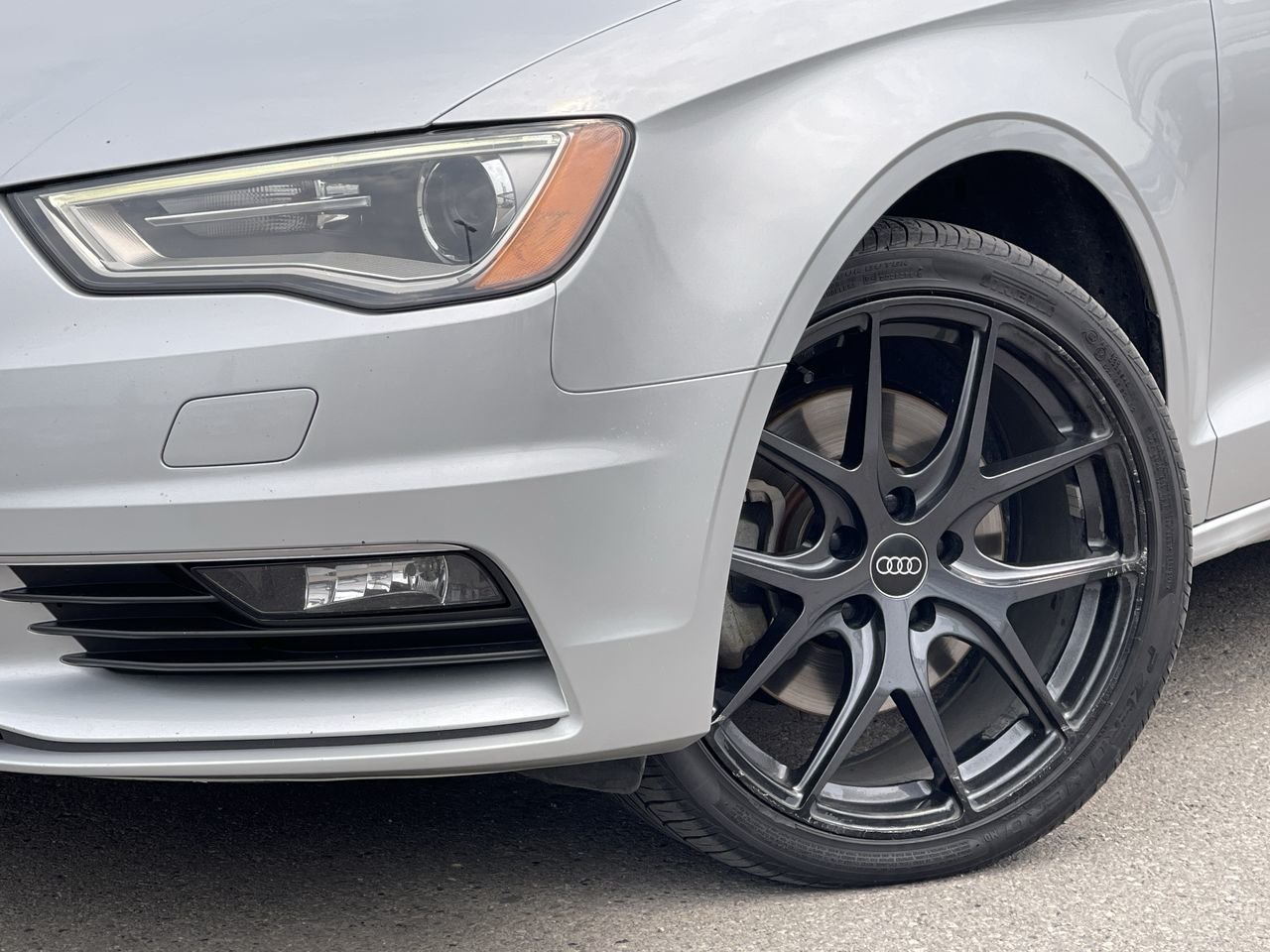 Used 2015 Ice Silver Met Audi 2.0T Komfort image 18