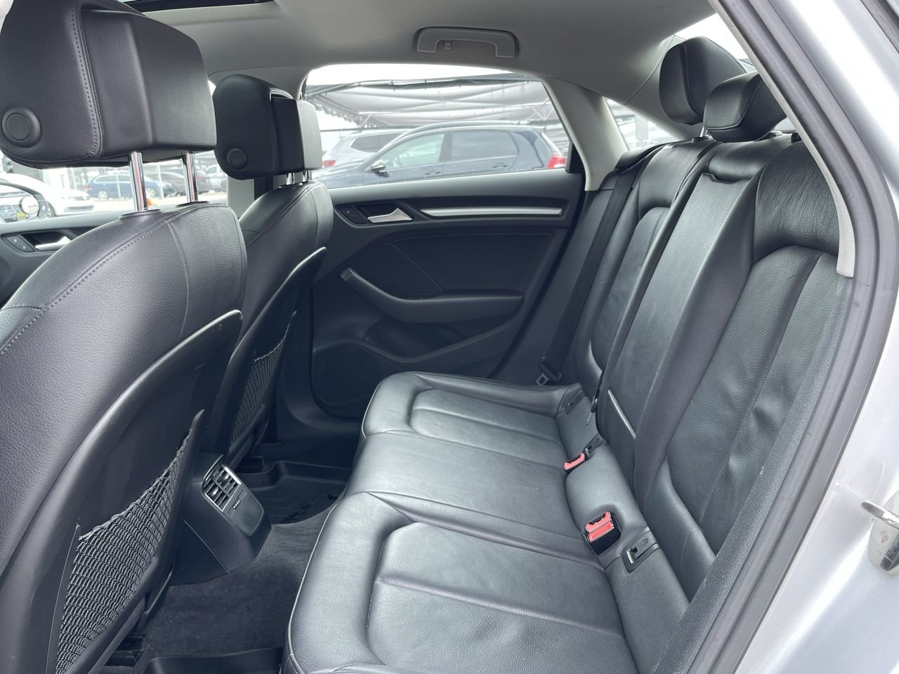 Used 2015 Ice Silver Met Audi 2.0T Komfort image 30